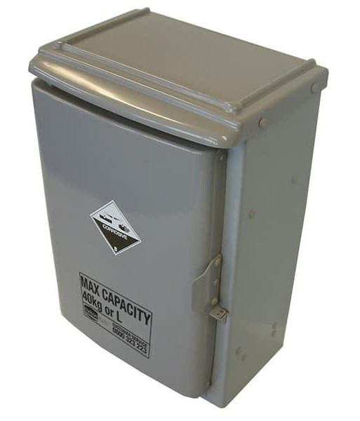 DILC8-40UB pH7 PVC Corrosive Substance Storage Under Bench Cabinet – 40L