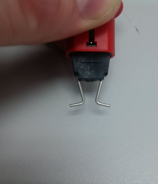 VLE700-OUT Caution IN2SAFE Mini Circuit Breaker Lockout – Pin out